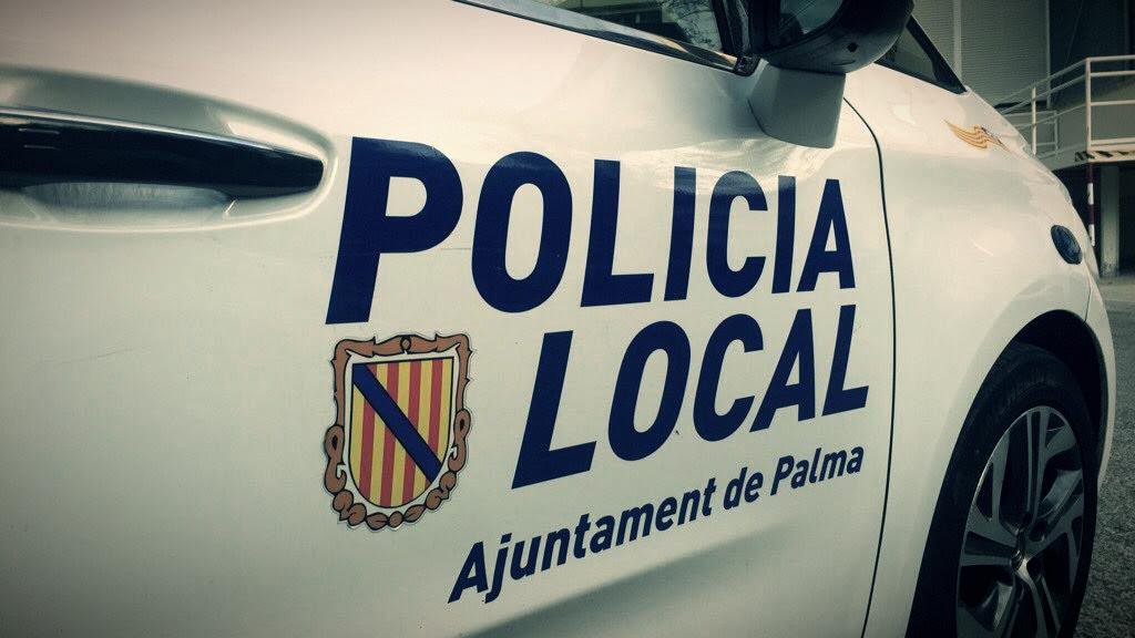Imagen_/documents/39018/18116455/Coche+PoliciaLocalPalma.jpg/9c6f8325-c186-c5d1-68b1-73ab453b7e49?t=1754464791231